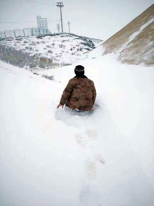 赏金船长矿业北方权属企业“战风斗雪”保增添（之二）