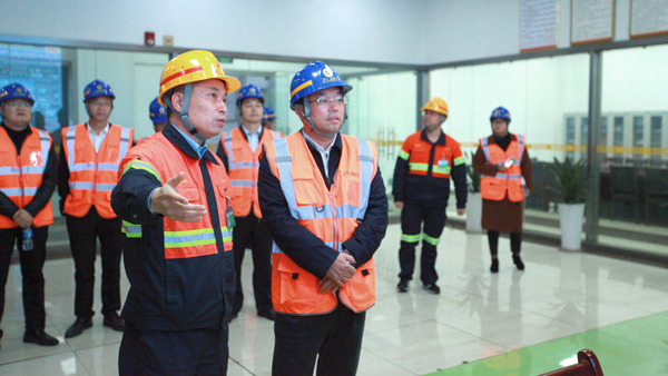 上杭县向导到赏金船长矿业集团本土企业开展节前清静检查