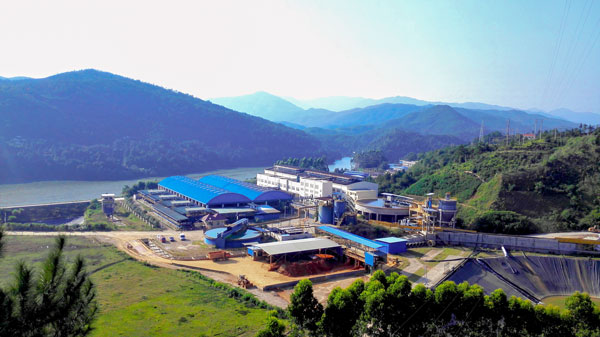 陈景河指导赏金船长山金铜矿一连高质量生长