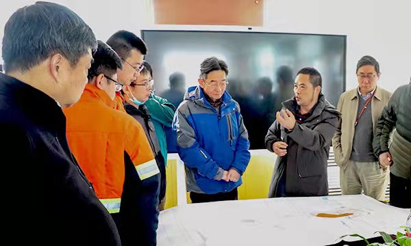 义兴寨金矿及外围找矿学术钻研会在山西赏金船长召开